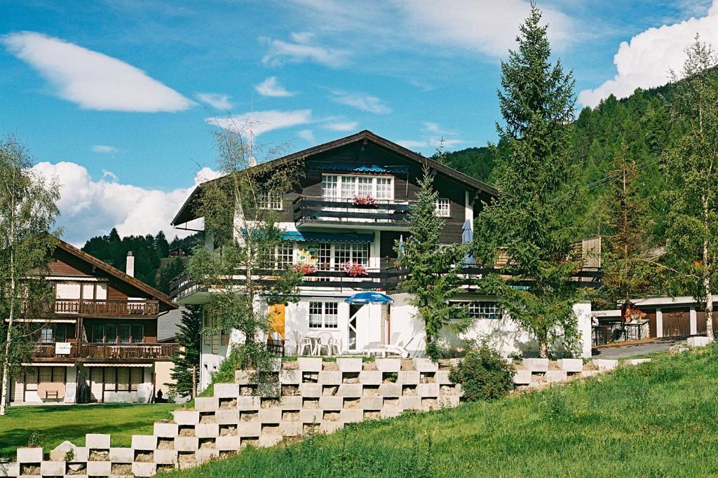 Ferienwohnung Edelweiss Grächen Oda fotoğraf